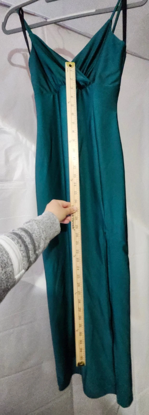 Emerald Satin Spaghetti-Strap Pencil Dress - photo 4