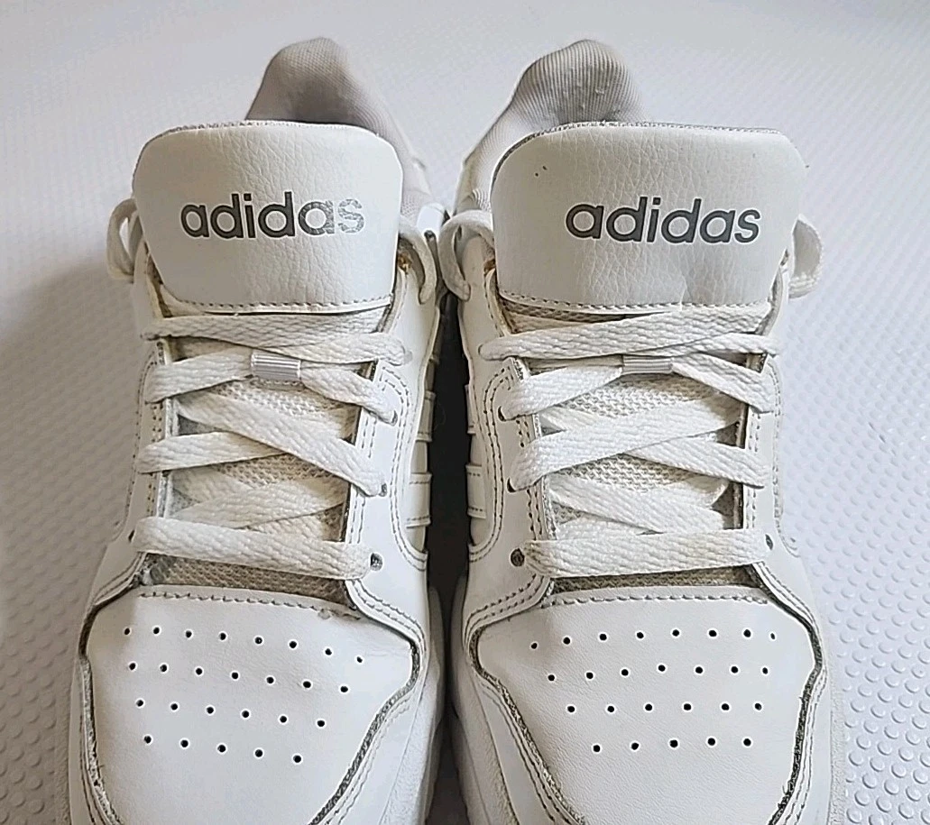 White Adidas Entrap Sneakers Women's Size 6.5 - photo 4