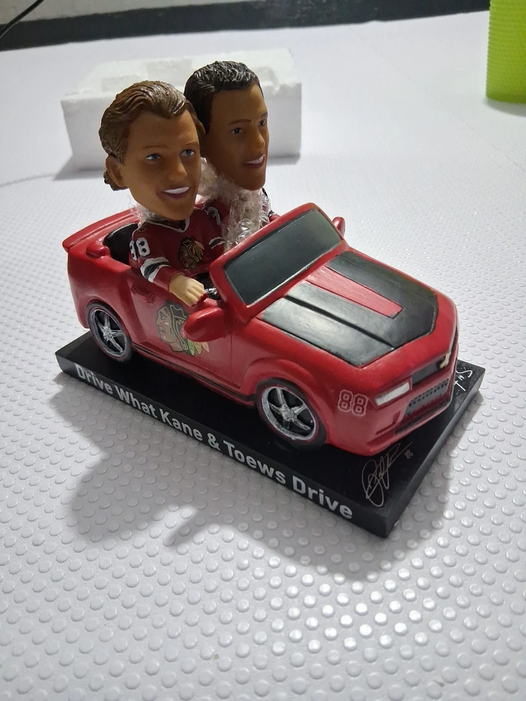 Chicago Blackhawks Patrick Kane & Johnathan Toews Chevy Drive Bo - photo 2