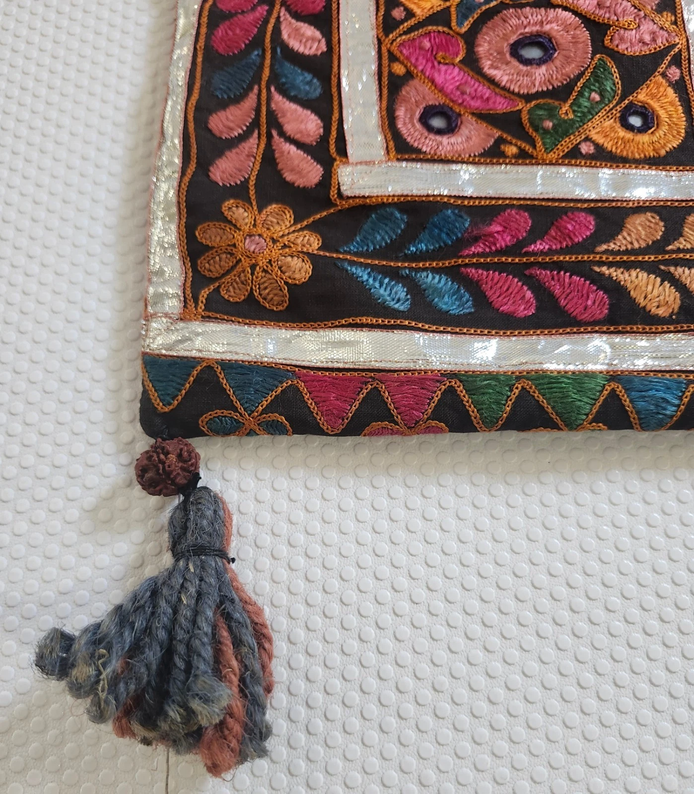 Embroidered Boho Crossbody Bag - Beige/Multicolor - photo 2