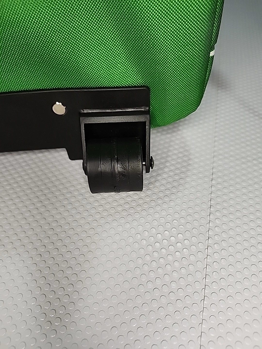Gridiron Nation Football Field Cooler Bag with Wheels - photo 5