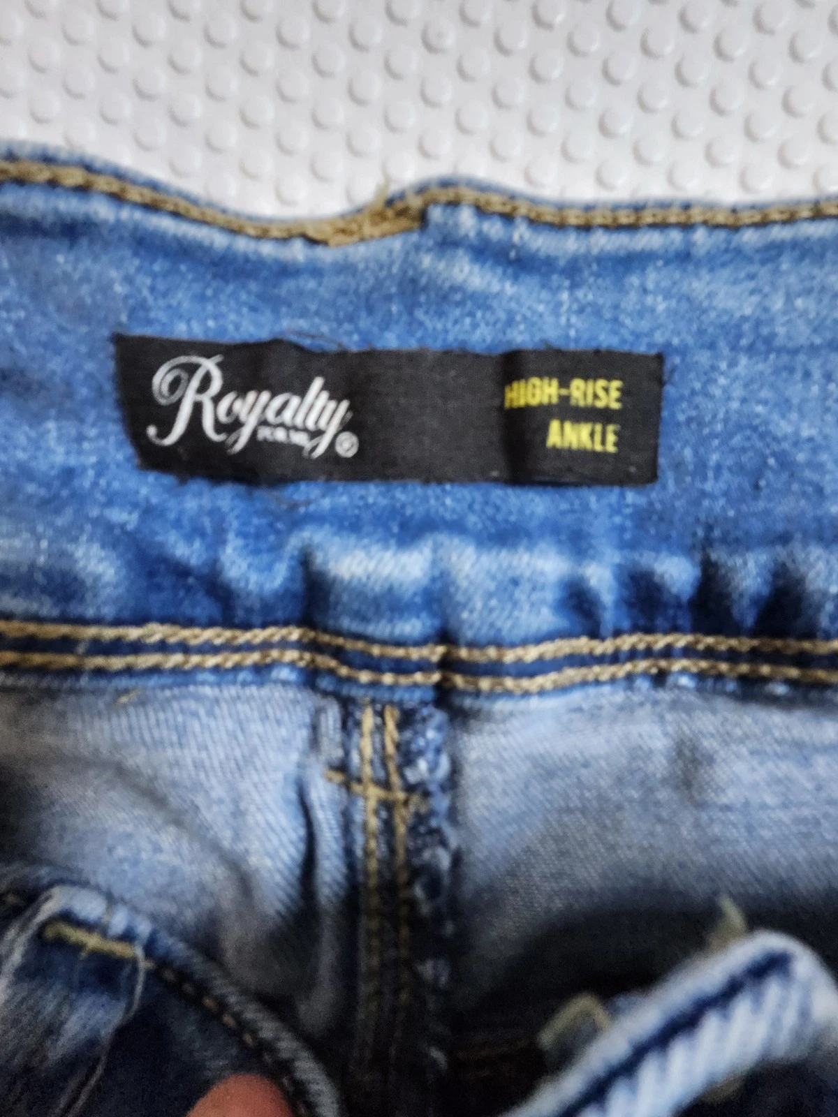 Royalty For Me Blue Washed Skinny Jeans - photo 5
