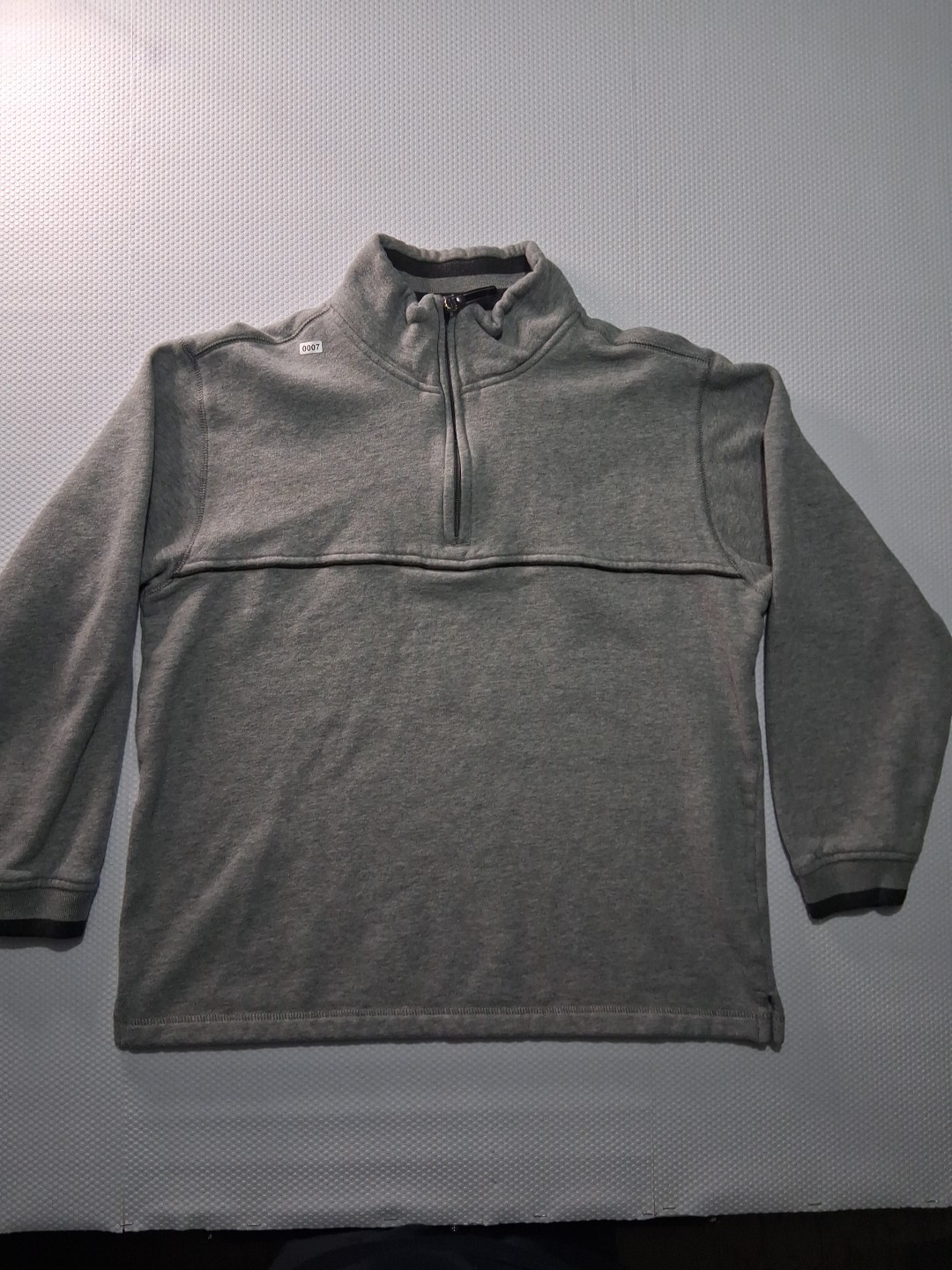 Mens Arrow USA Gray Sweater Size Medium