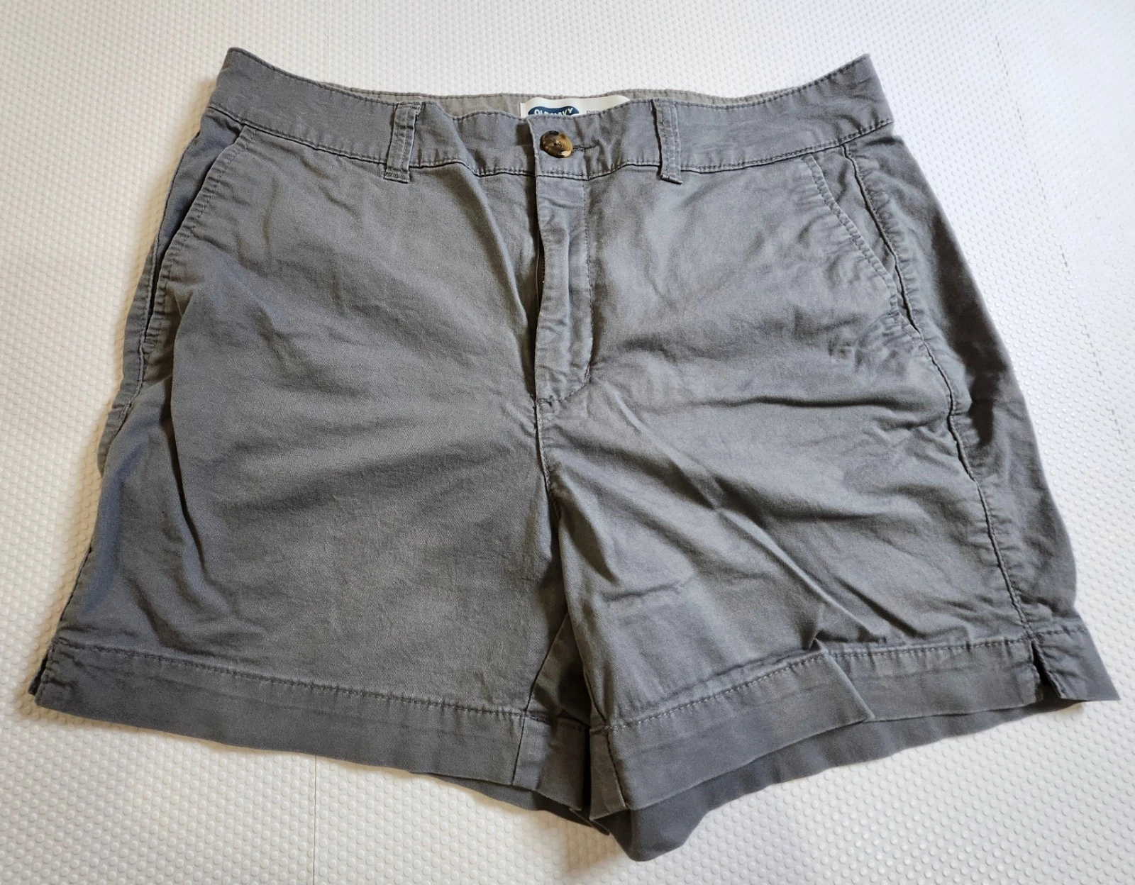 Old Navy Women's Gray Rolled-Hem Cotton Bermuda Shorts Sz 8