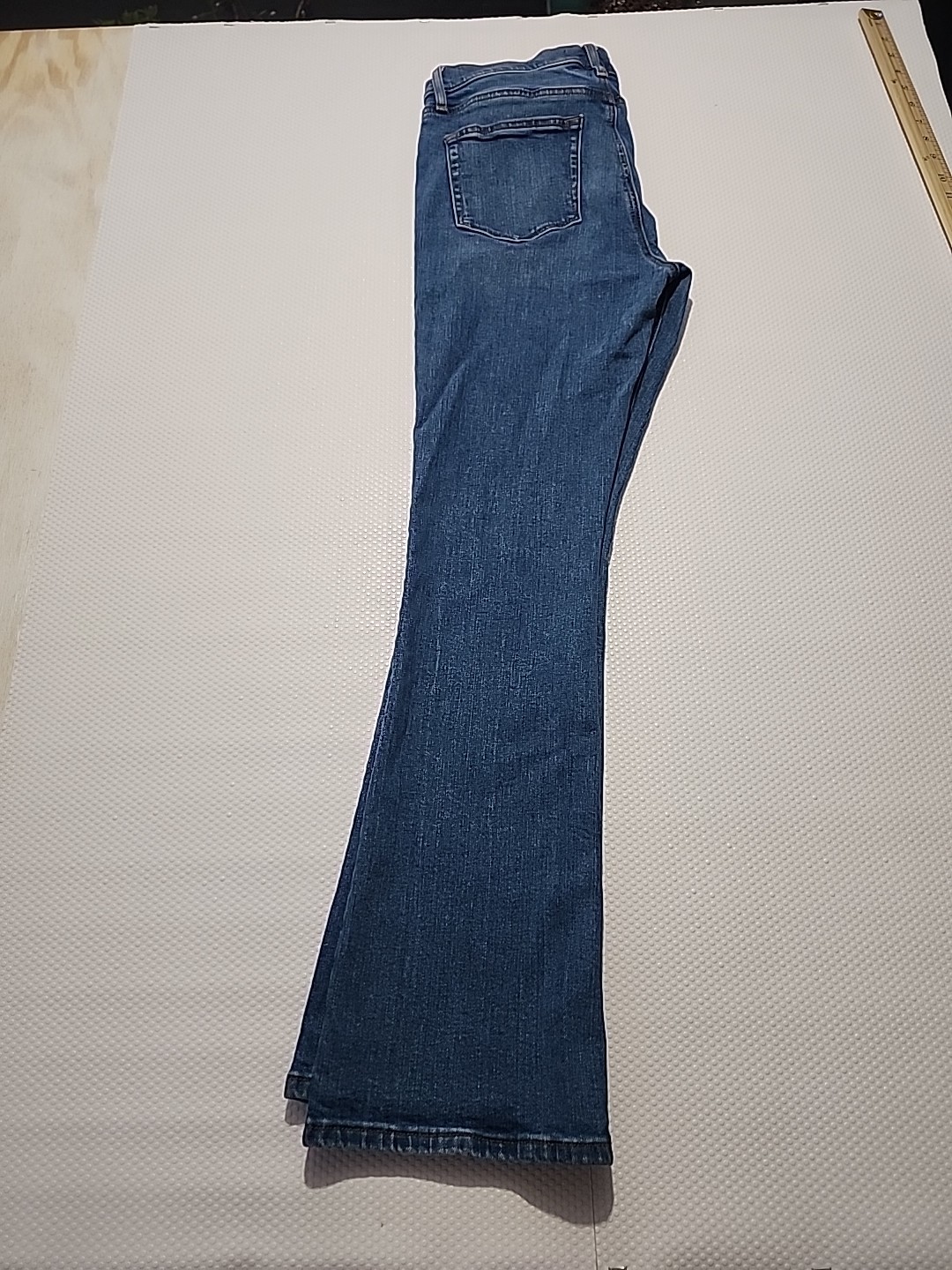 Women's LOFT BLUE JEANS SIZE 28/6 BOOT CUT PRE OWNED GOOD CONDIT - photo 4