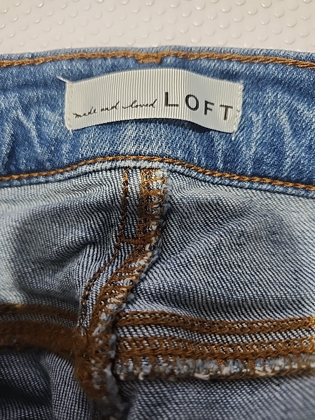 Women's LOFT BLUE JEANS SIZE 28/6 BOOT CUT PRE OWNED GOOD CONDIT - photo 5