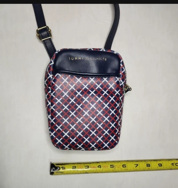 Tommy Hilfiger Pre Owned Good Condition Size Small