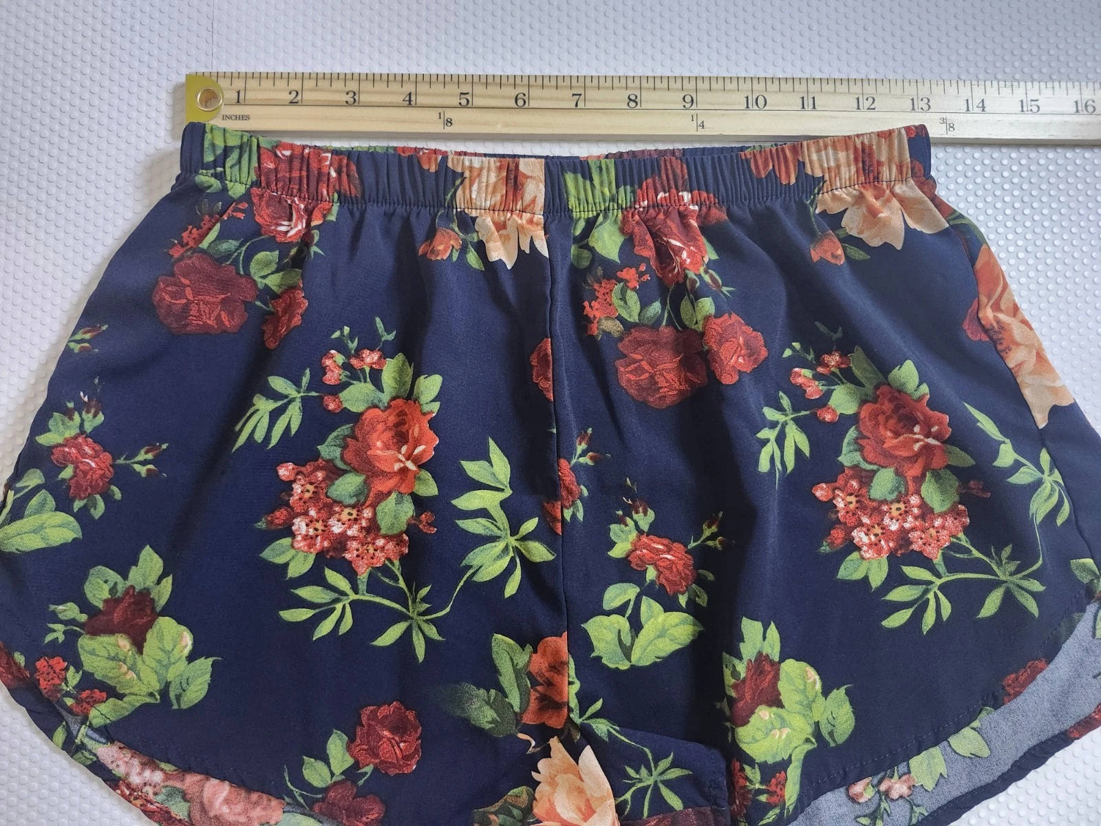 Ambiance Apparel Navy Floral Shorts - photo 4
