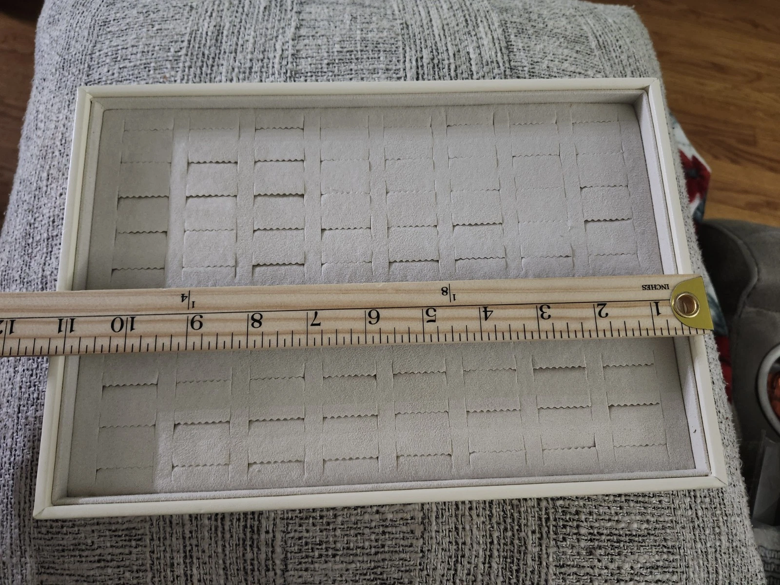 Neutral Cream Jewelry/Ring Display Tray/Case - photo 4