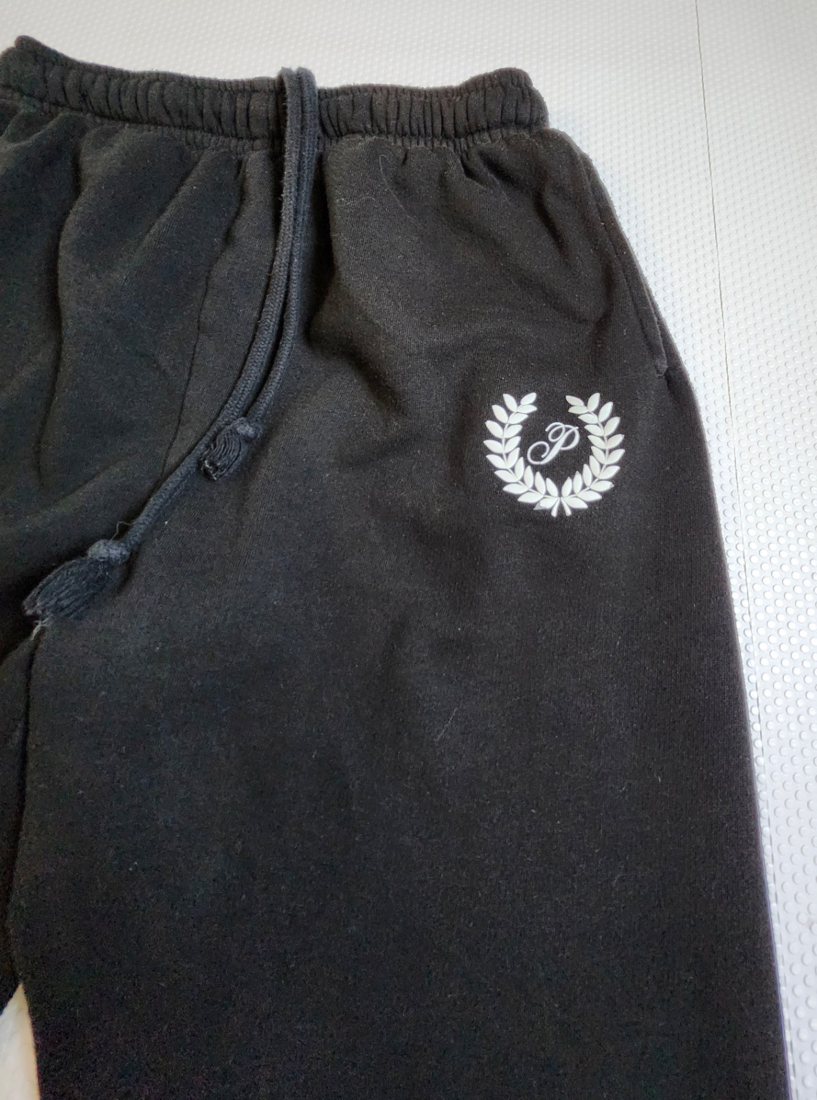 PINK Victoria's Secret Black Jogger Sweatpants w/ Laurel Logo (W - photo 2
