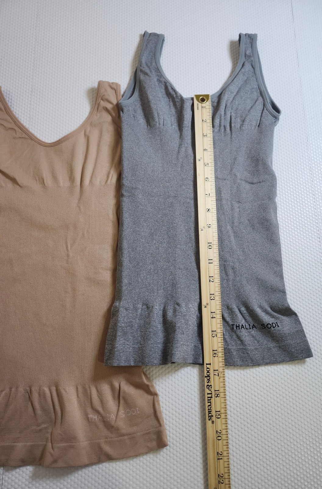 Thalia Sodi Tan and Gray Seamless Ruffle Hem Camisoles - photo 2