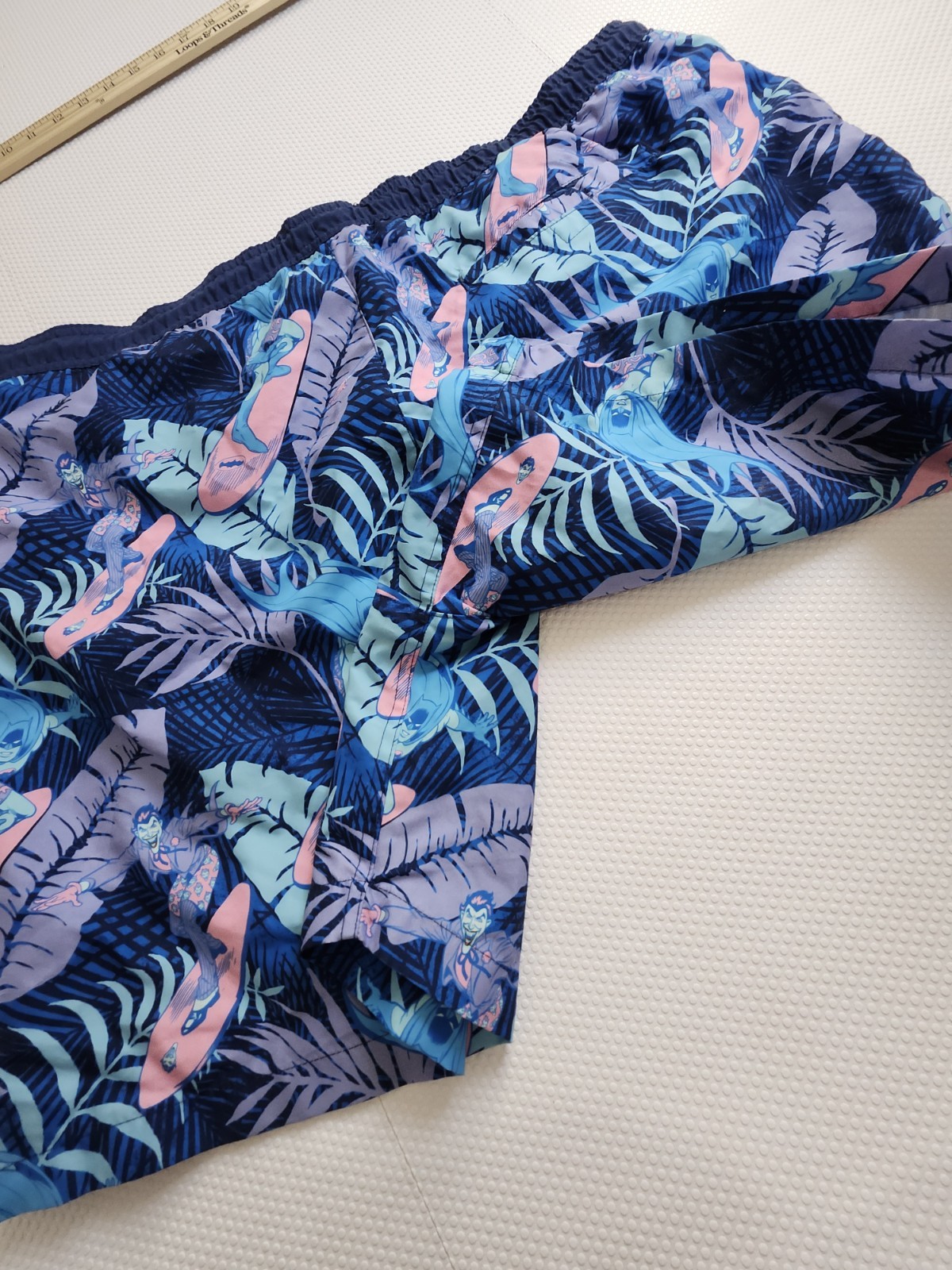 Batman Men's Navy Surf Board Shorts - photo 4