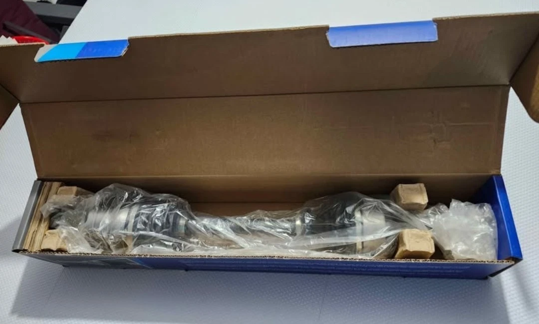 New in box GSP NCV12508 CV AXLE - photo 4