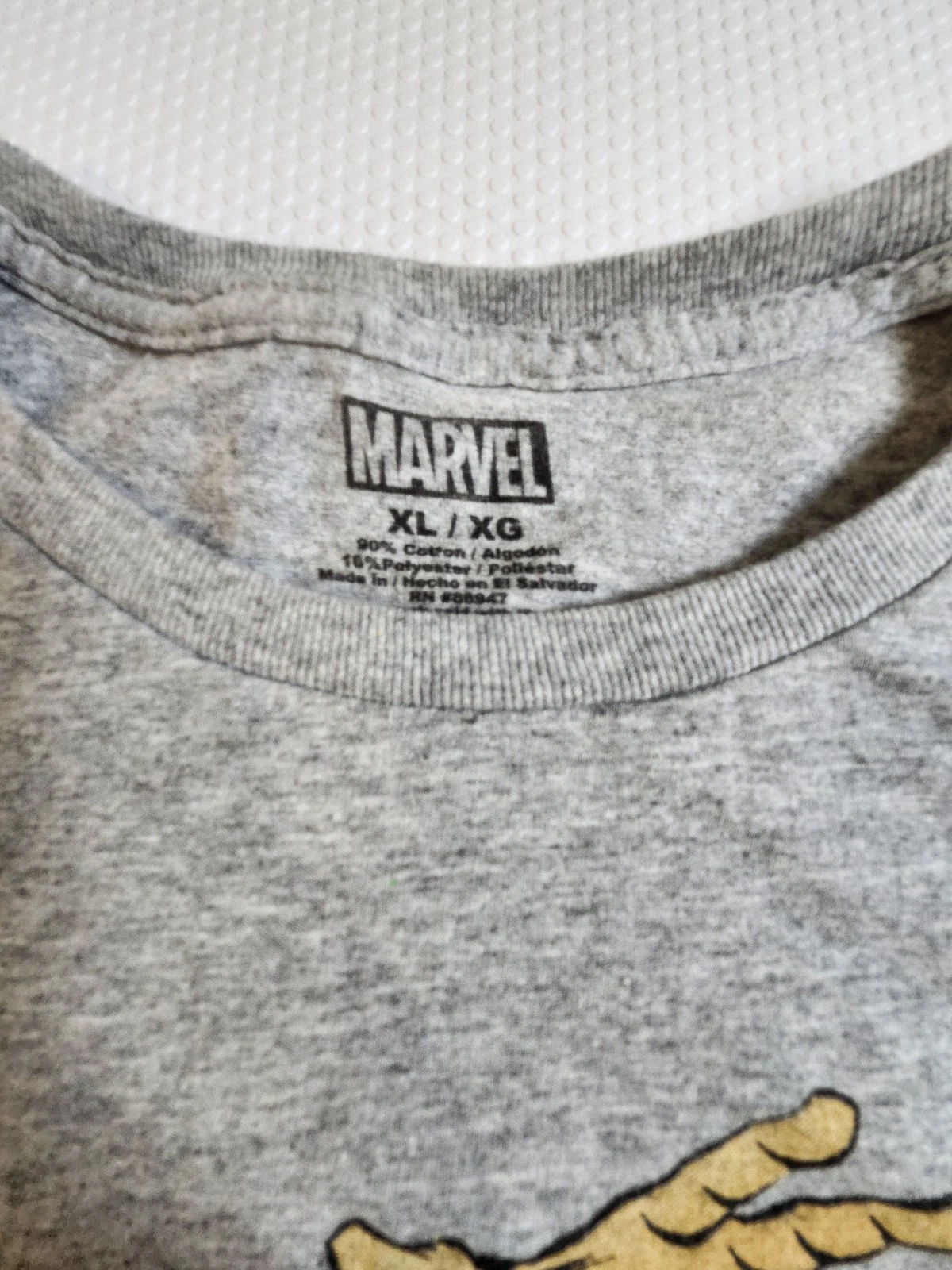 Marvel Gray Heather Crewneck Tee Subtle Graphic XL - photo 4