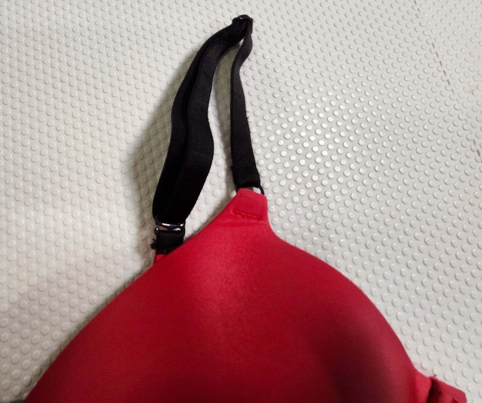 Victoria's Secret Smooth Red T-Shirt Bra 38C - photo 4
