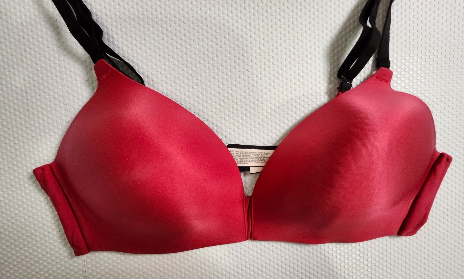 Victoria's Secret Smooth Red T-Shirt Bra 38C - photo 5