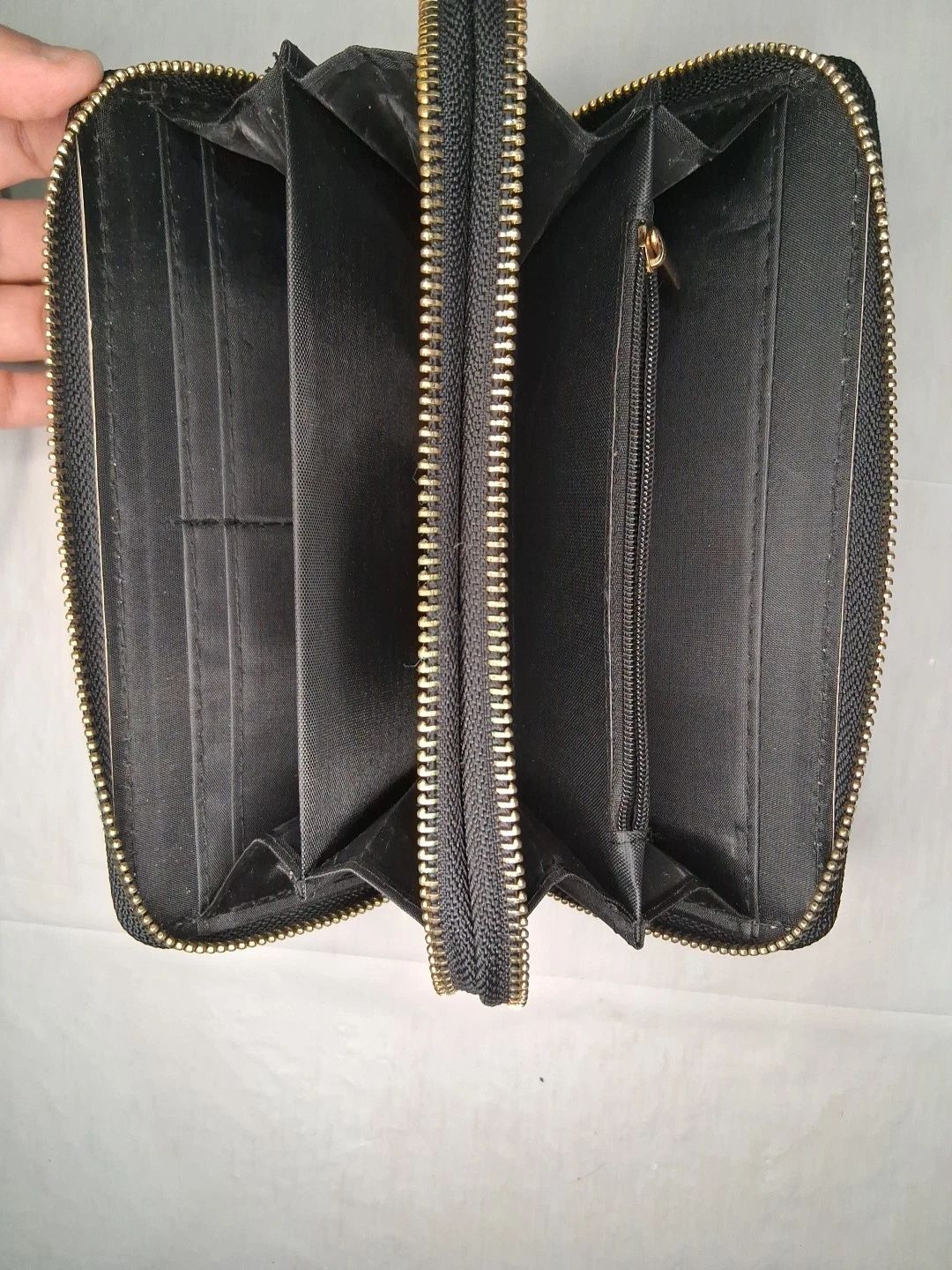 Womens Wrist Wallet - photo 5