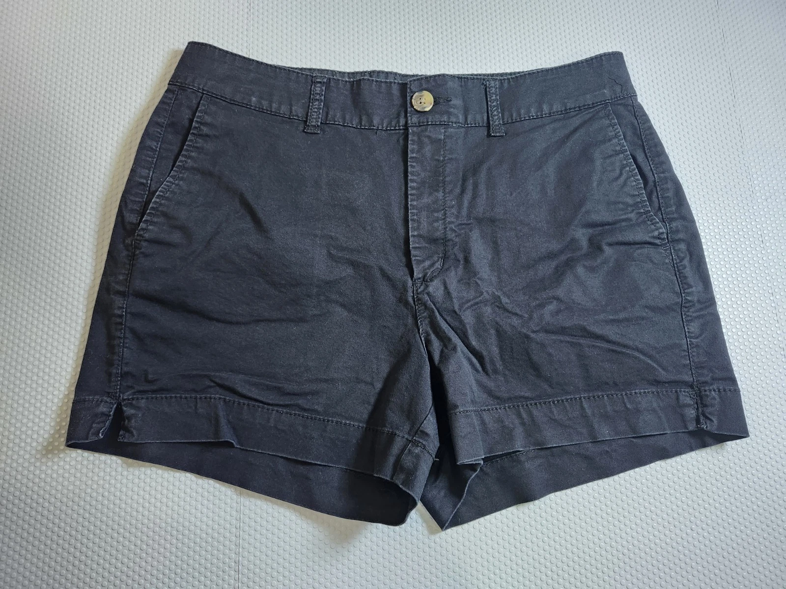 Old Navy Black Women's Cotton Shorts Size 8