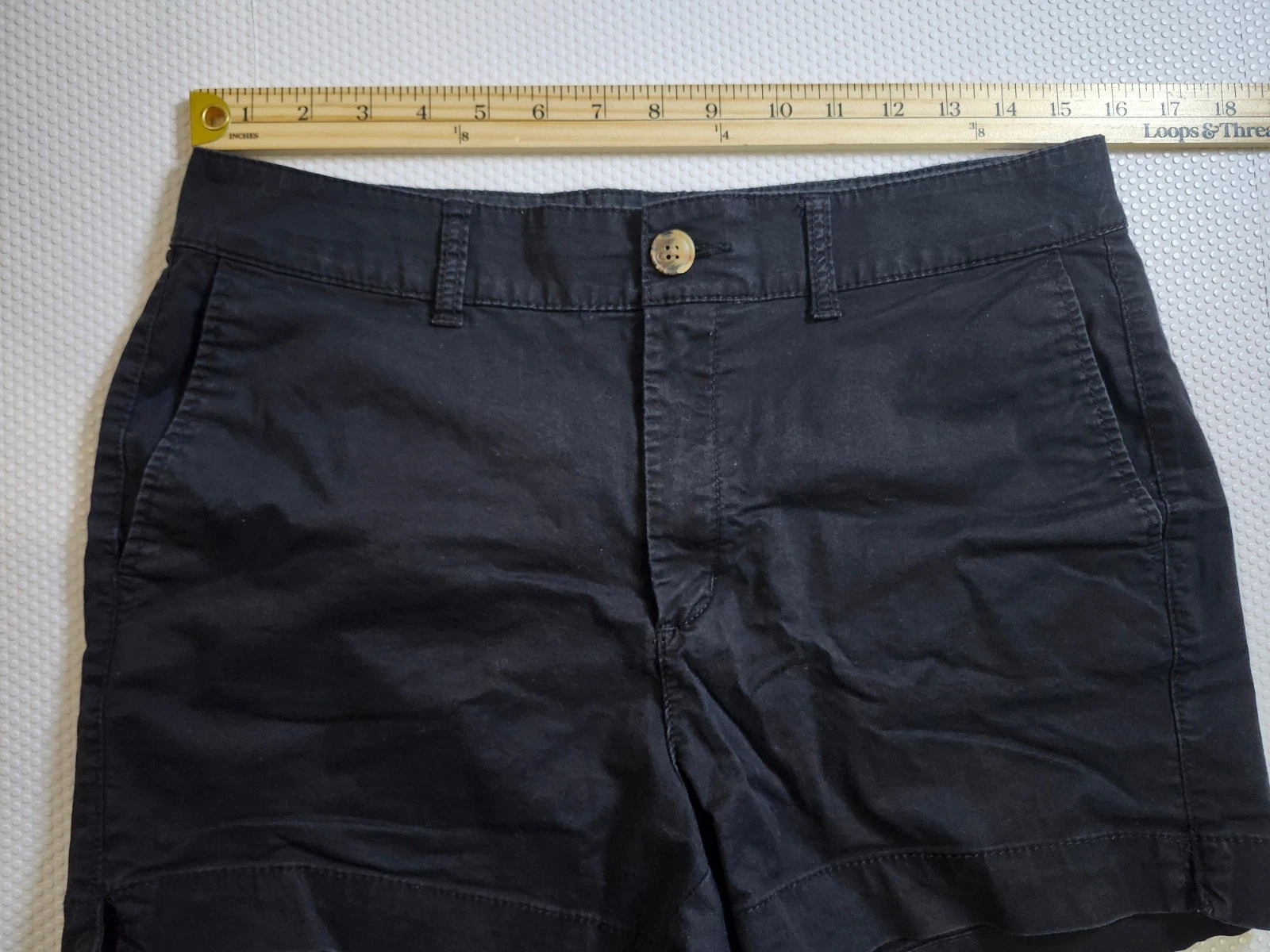 Old Navy Black Women's Cotton Shorts Size 8 - photo 2