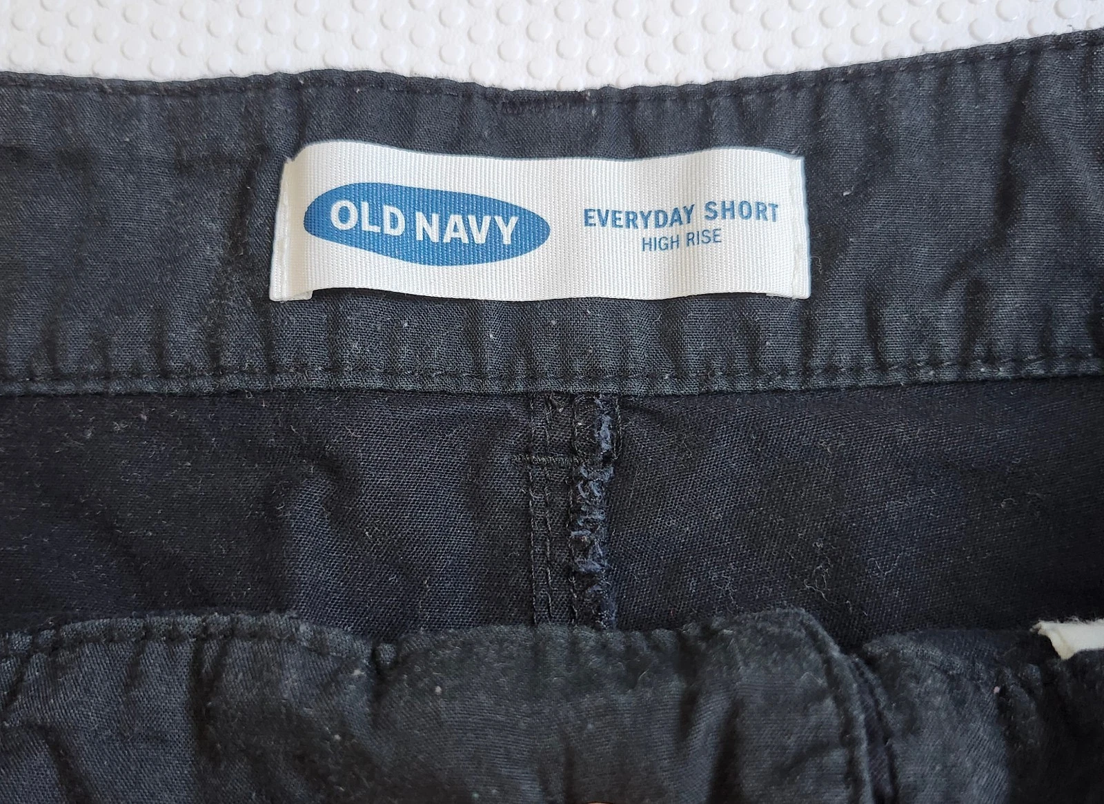 Old Navy Black Women's Cotton Shorts Size 8 - photo 3