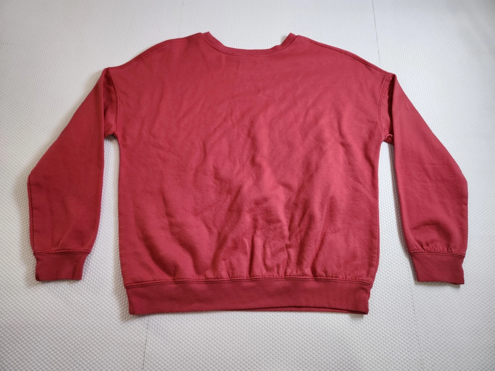 Men's Red Camaro Graphic Crewneck Sweatshirt - photo 5