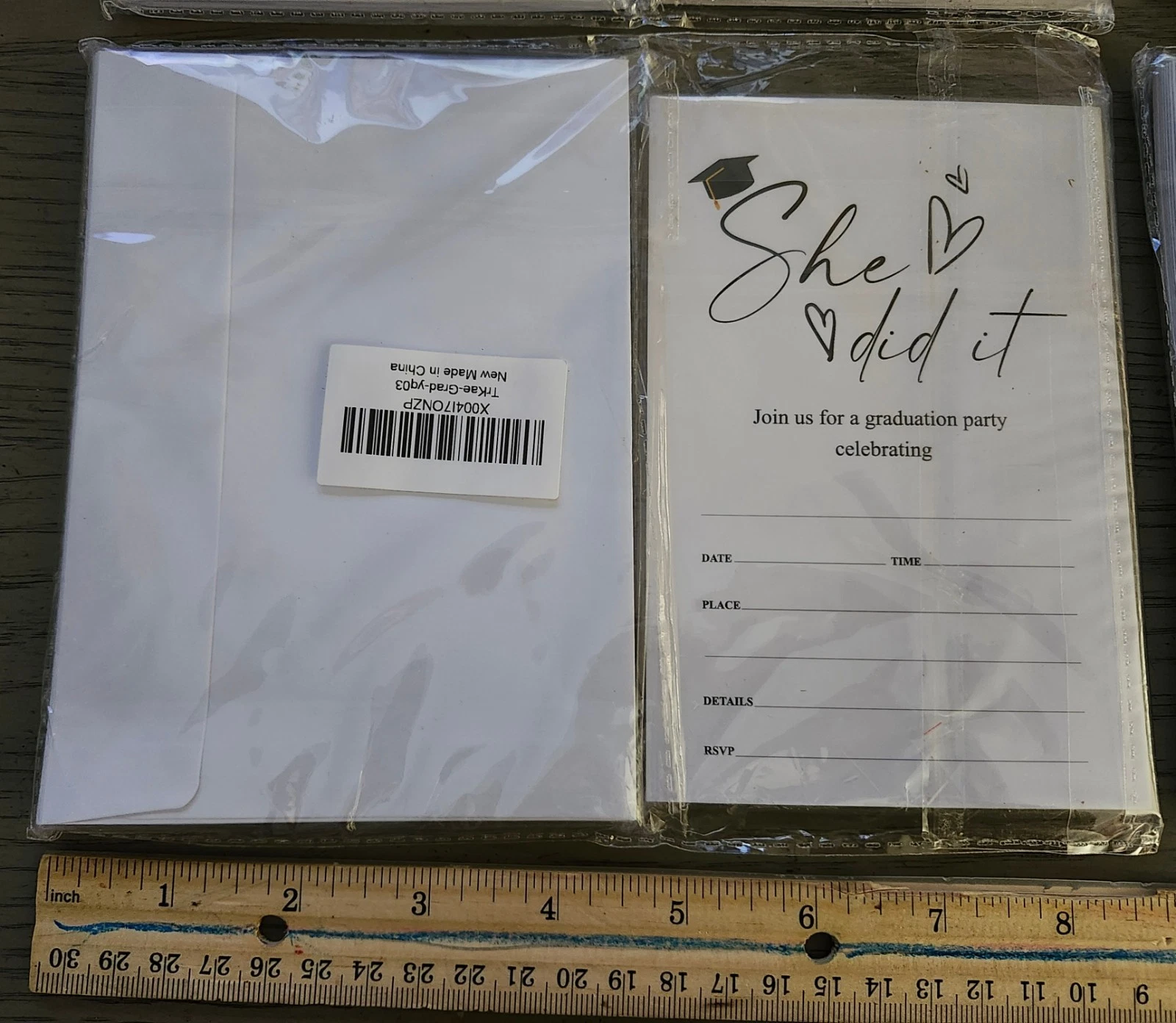 Graduation Invitation Cards Set (3) - She Did It (White) + Napki - photo 2