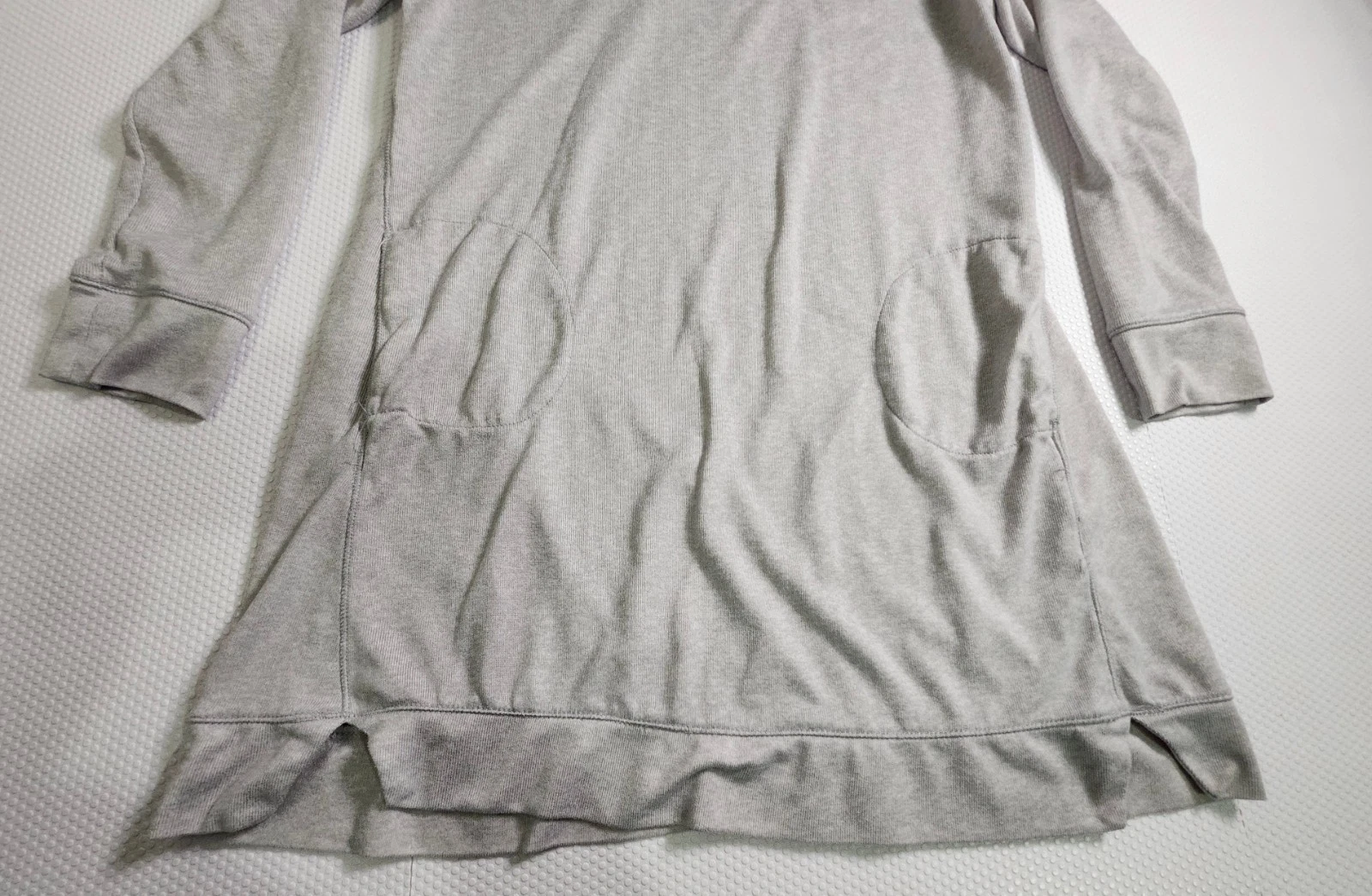 Kate Spade Gray Top with Pink Label and Black Trim - photo 2