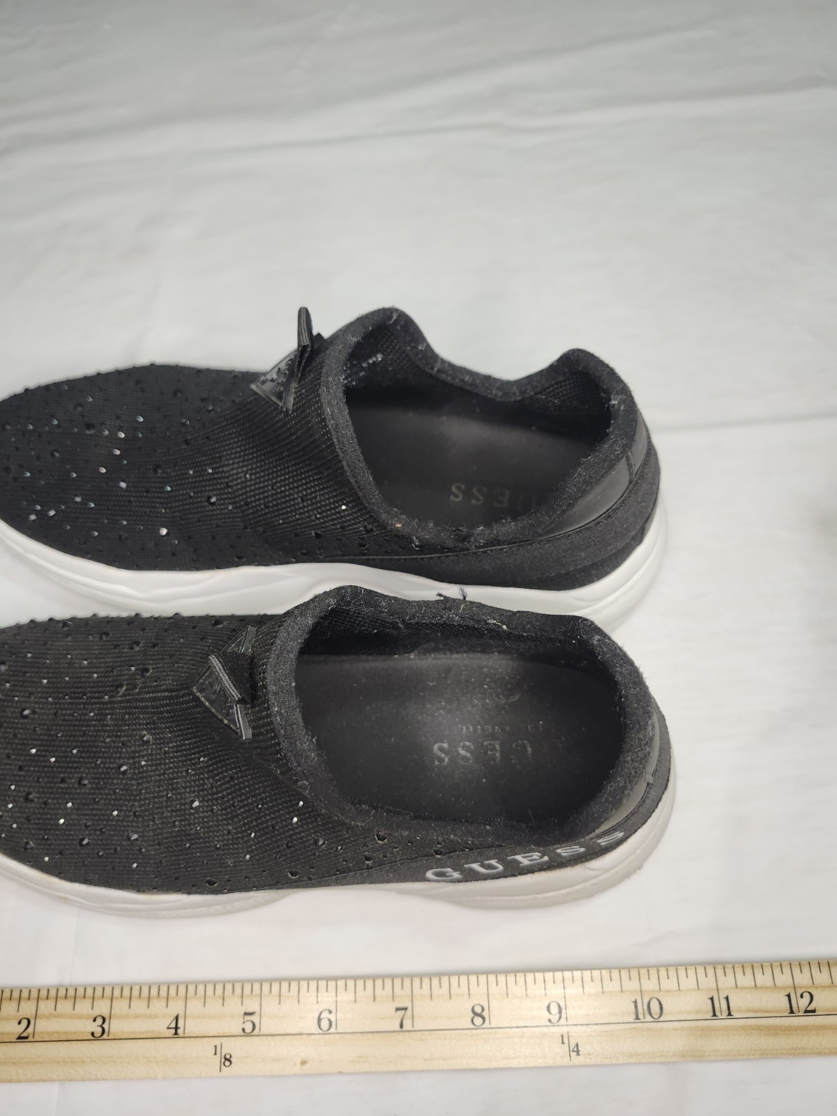 Guess Women's Slip On Shoes Black With Rhinestones Good Conditio - photo 5