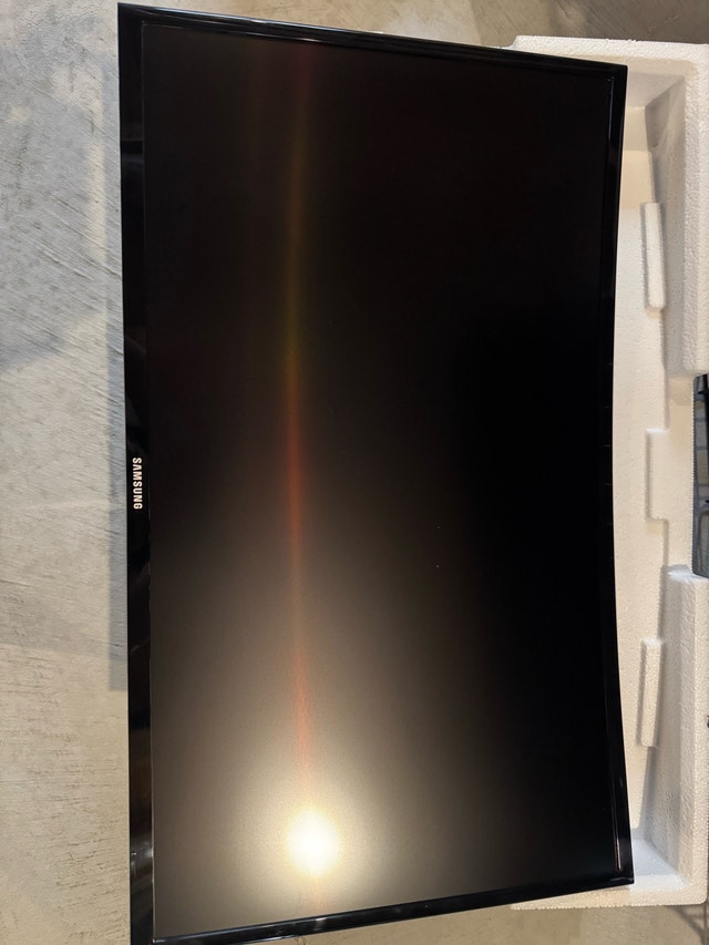 Two Samsung 27" Curved Monitors and Dual Arm Mount - photo 2