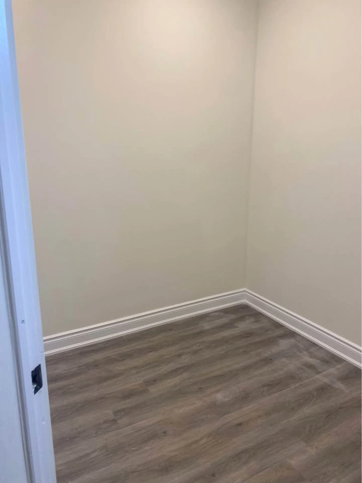 3 Beds 2 Baths Apartment - photo 2
