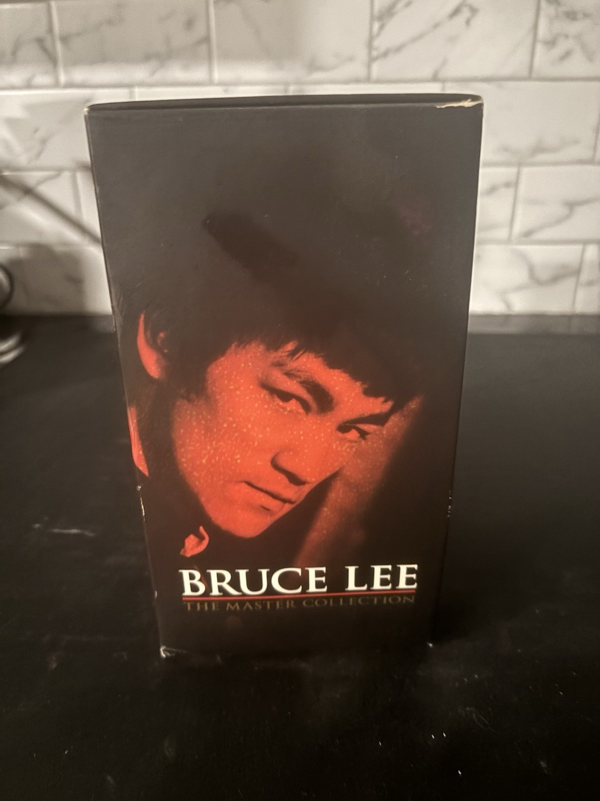 Bruce Lee: THE MASTER COLLECTION (1999 VHS) 5-Tape Set - photo 4