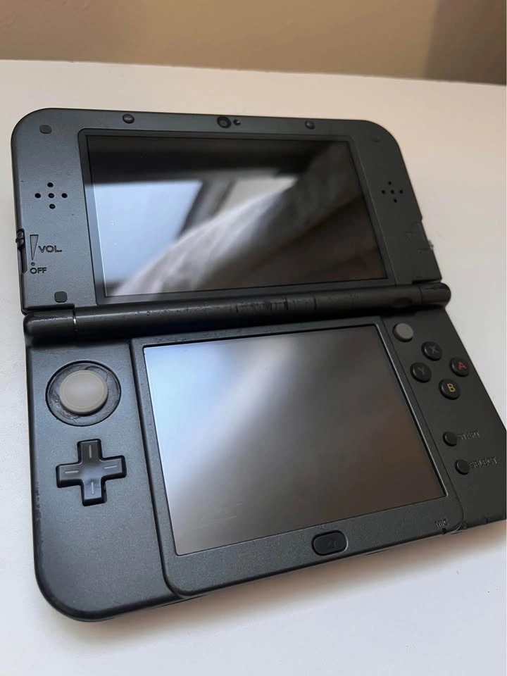 Fully Modded New Nintendo 3DS Hyrule Edition - Ready to Play - photo 4