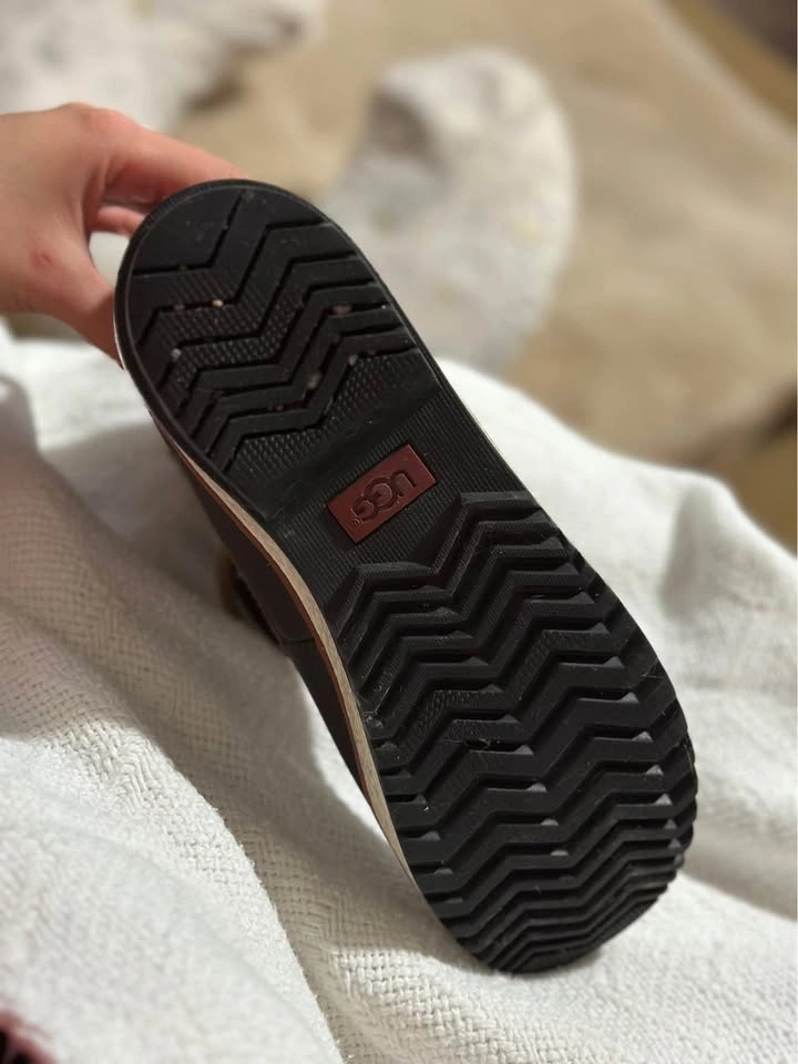 Ugg Winter Boots - photo 2