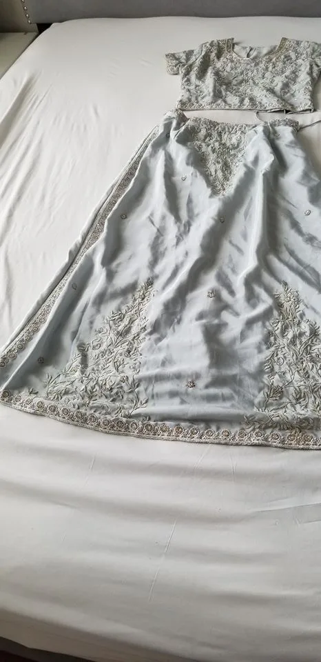 Grey/Silver Lehenga image indicator(6)