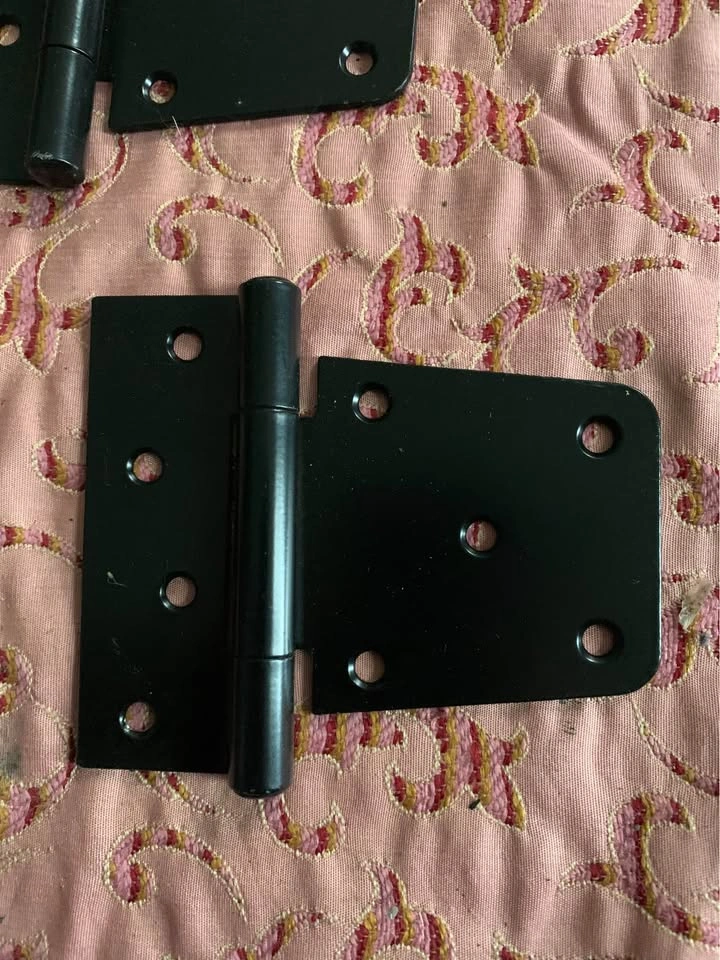 3.5 Inch Heavy Duty Gate Hinges. 5 pieces. - photo 2