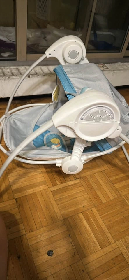 Fisher-Price Baby Swing - photo 2