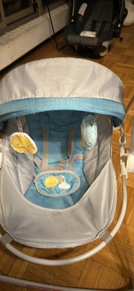 Fisher-Price Baby Swing - photo 3