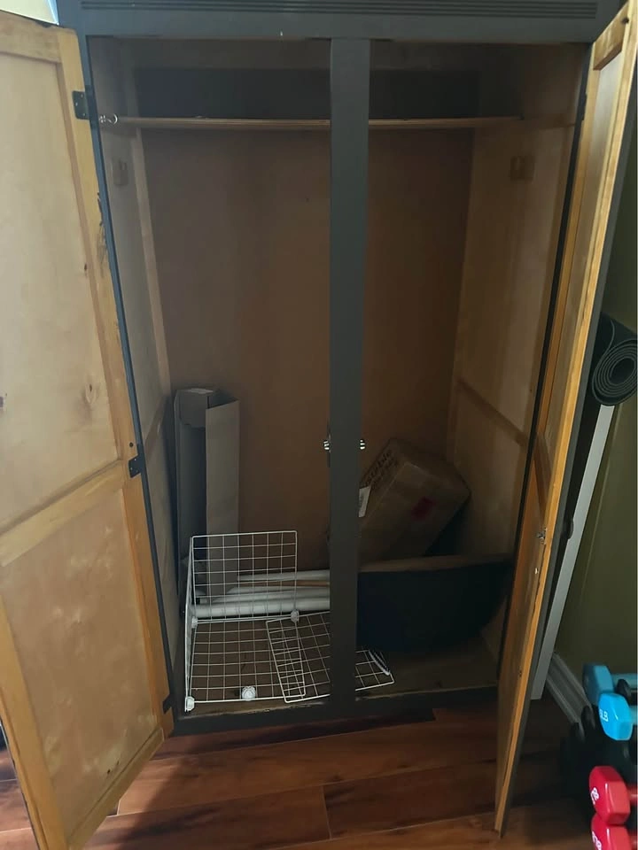 Wardrobe - photo 2