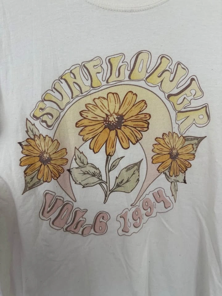 Harry Styles Merch - Sunflower, Vol. 6 T-Shirt - photo 2