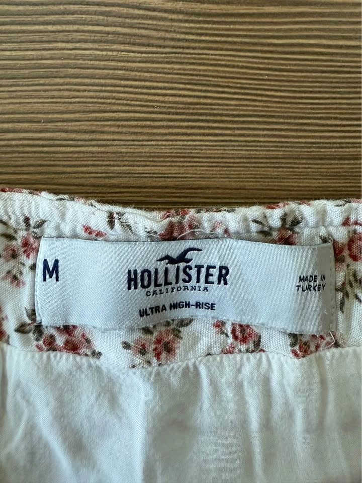 Hollister Floral Skirt - photo 3