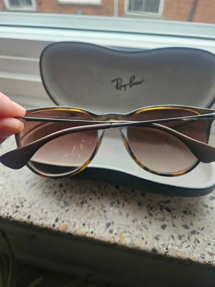 Ray-Ban Erika RB4171 sunglasses image indicator(3)
