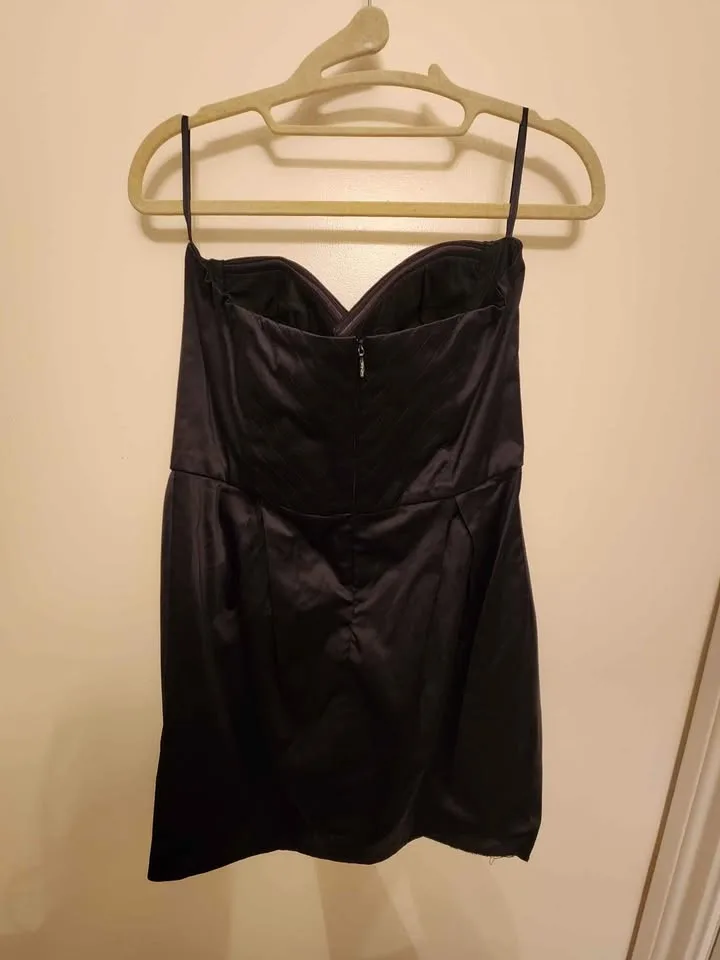Black strapless cocktail dress (L) image indicator(2)