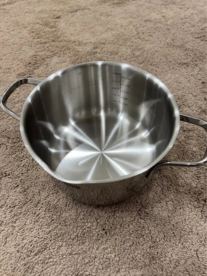 Brand new Kuhn Rikon Stainless Steel stockPot w/ Glass Lid 3QT - photo 2