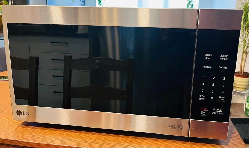 LG Microwave Max 1200W