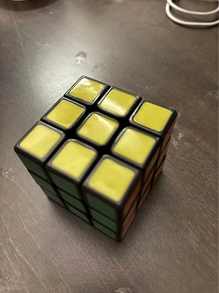 Official Rubik's Brand 3x3 Puzzle Cube - photo 2
