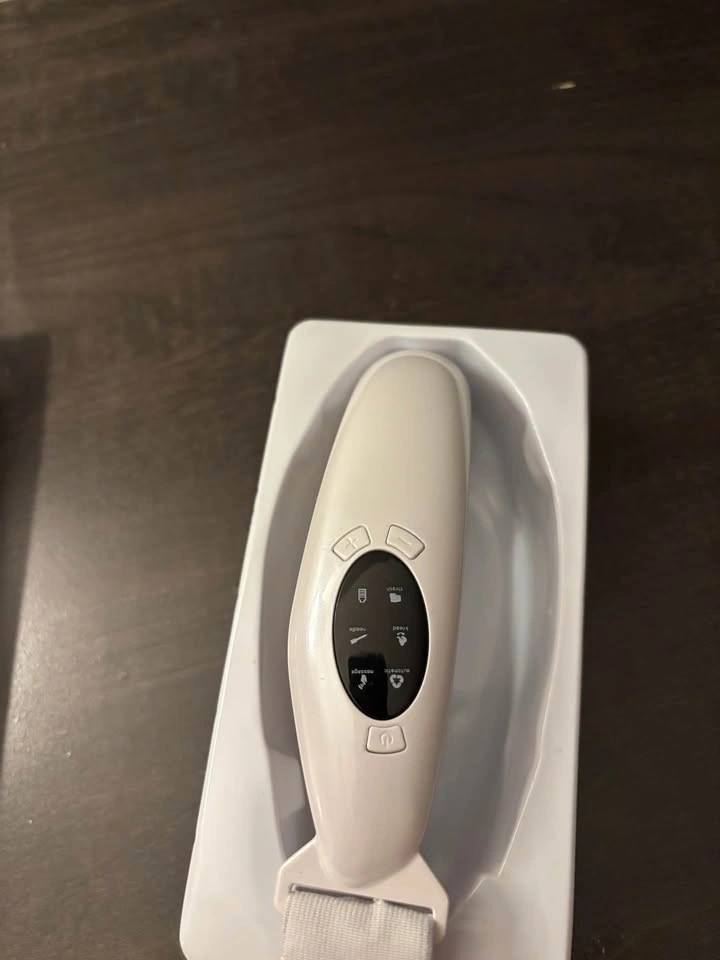 V Face Beauty Device - photo 2