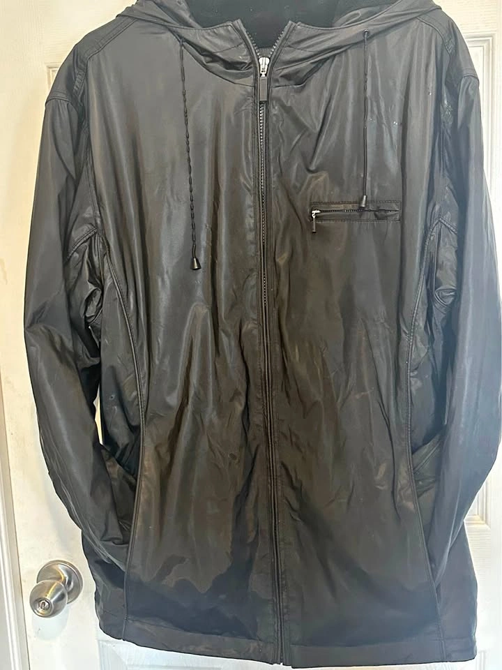 Braetan Shiny Black Zip-Up Jacket women’s 18/20