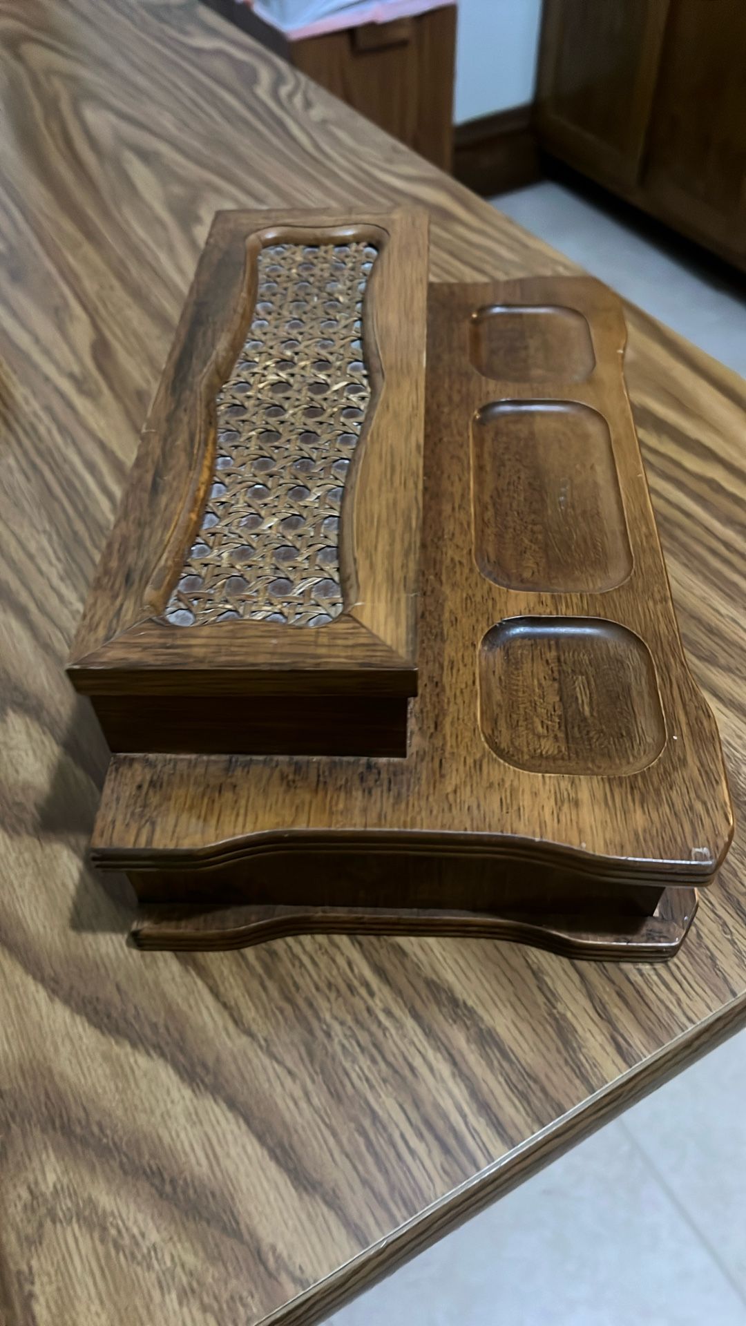 Wooden box with two compartments - photo 4