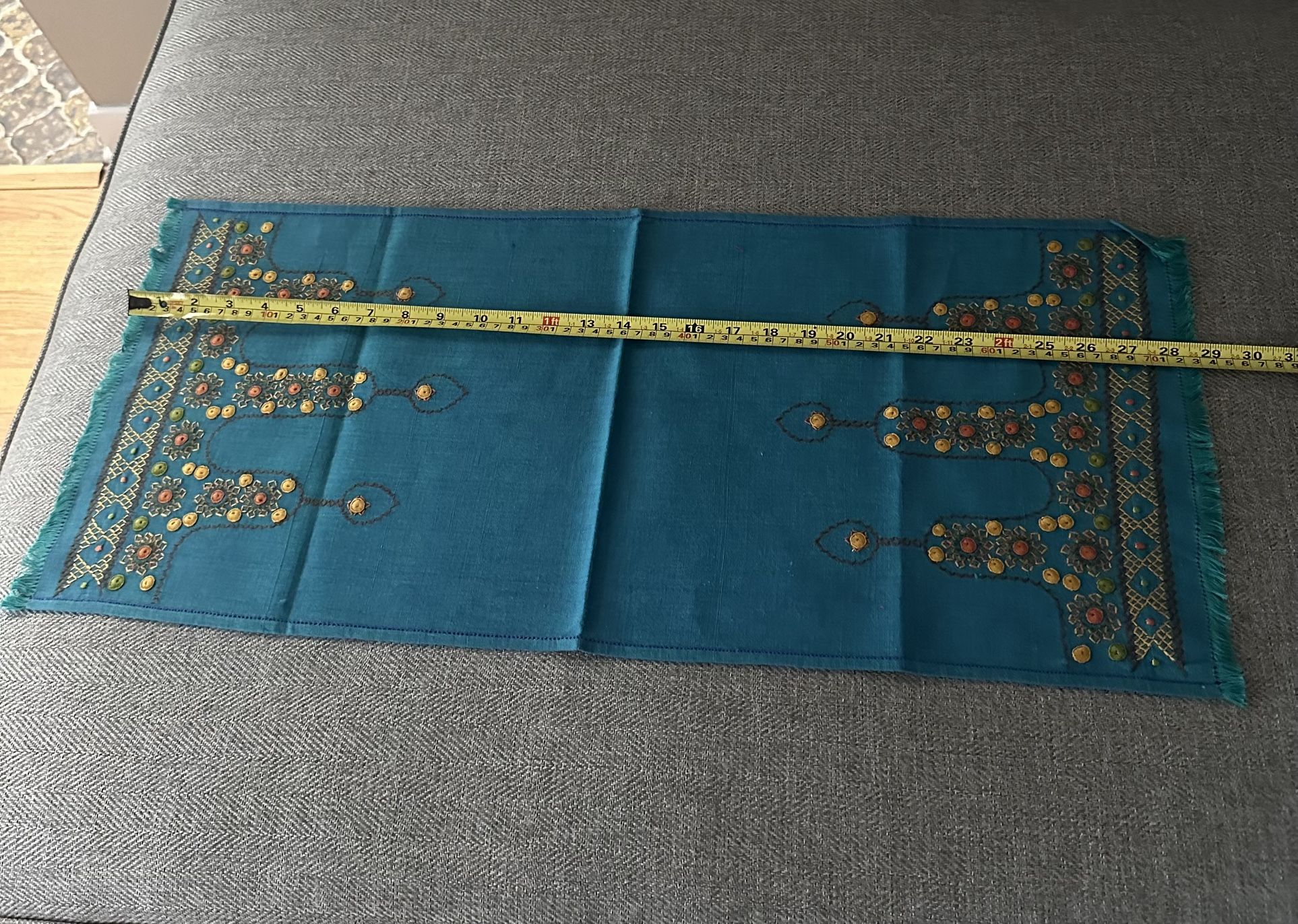Table Runner and Placemats - photo 3