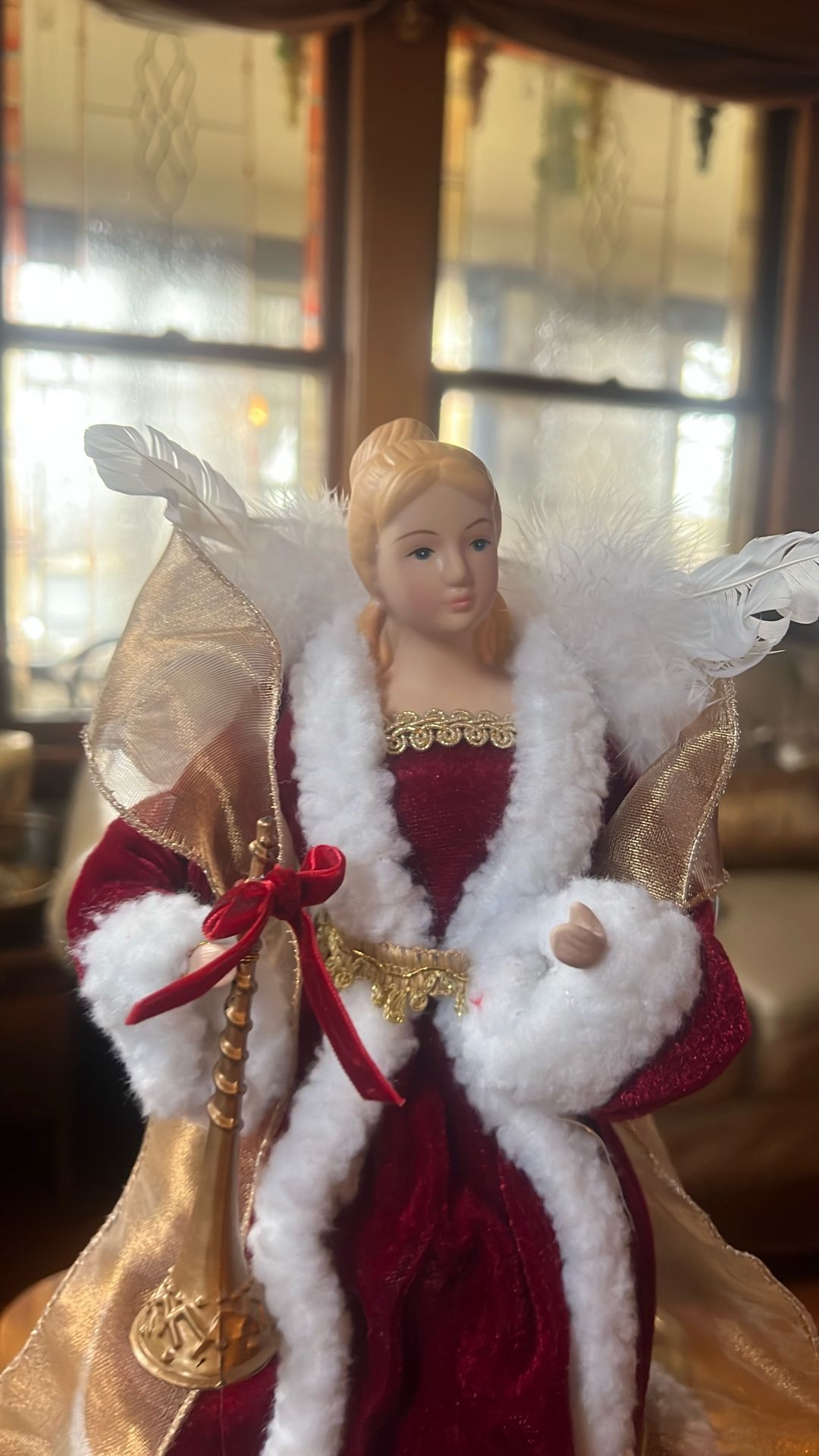 Beautiful 10-inch Tall Christmas Angel - photo 2